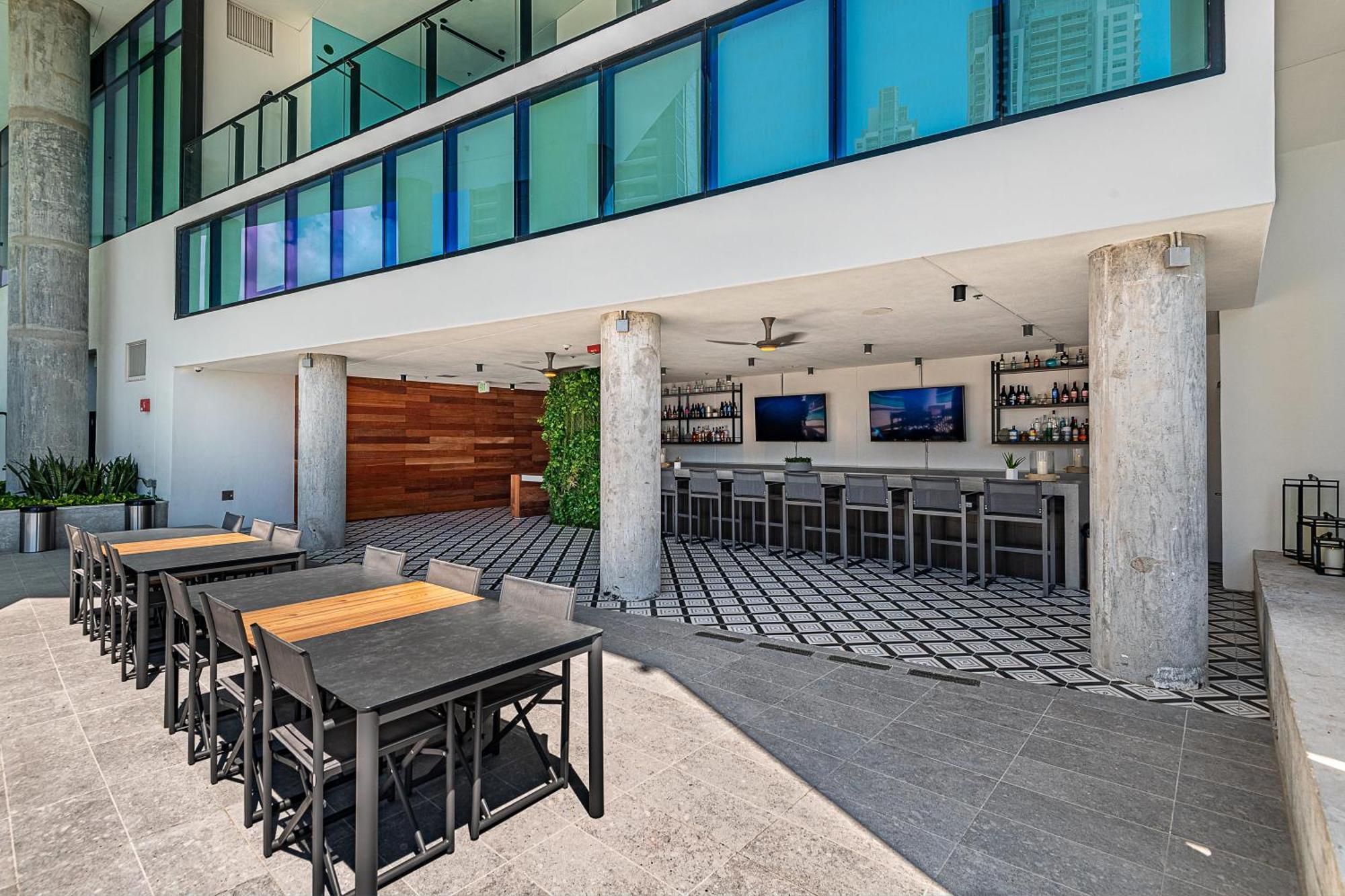 High-floor Studio With Incredible Views Awaits Apartamento
